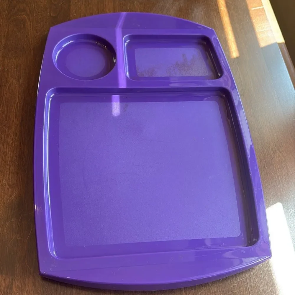 4 Fremware Divided Plastic Lunch Trays